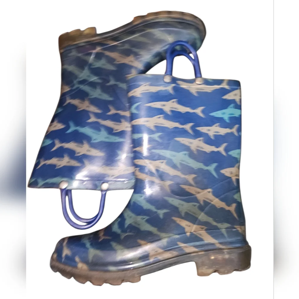 Western Chied Blue Shark Pattern Light Up Rain Boots